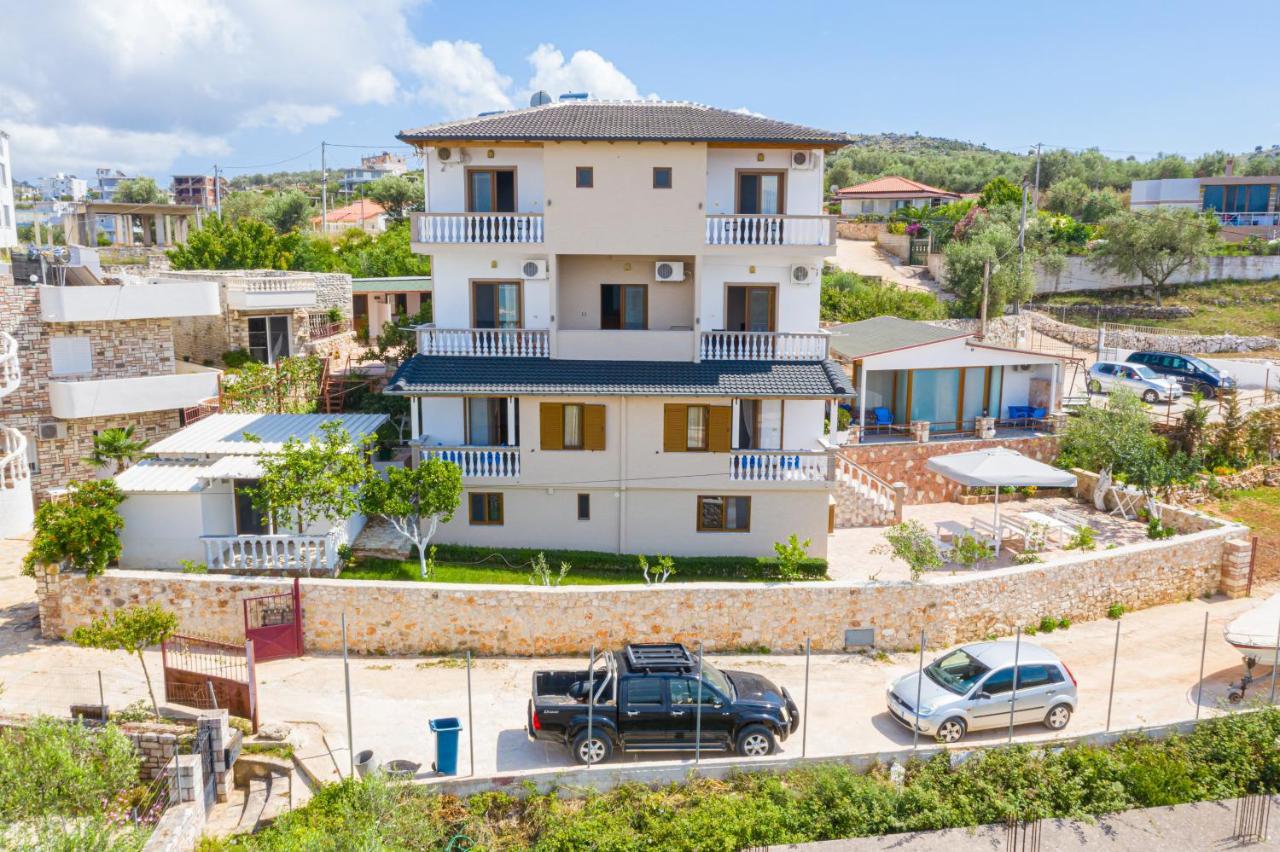 Villa Diamond Εξαμίλιο Εξωτερικό φωτογραφία