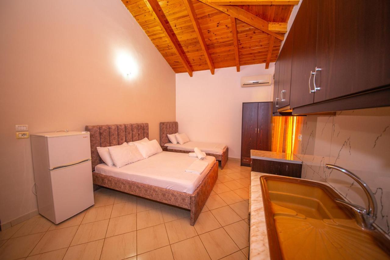 Villa Diamond Εξαμίλιο Εξωτερικό φωτογραφία