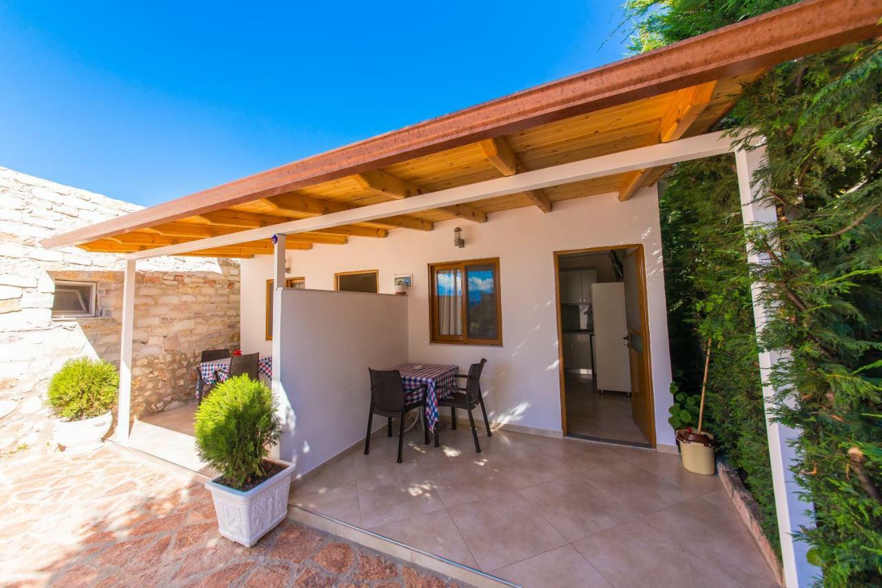 Villa Diamond Εξαμίλιο Εξωτερικό φωτογραφία